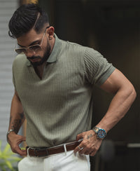 Green Solid Structured Regular Fit Half Sleeve T-Shirt