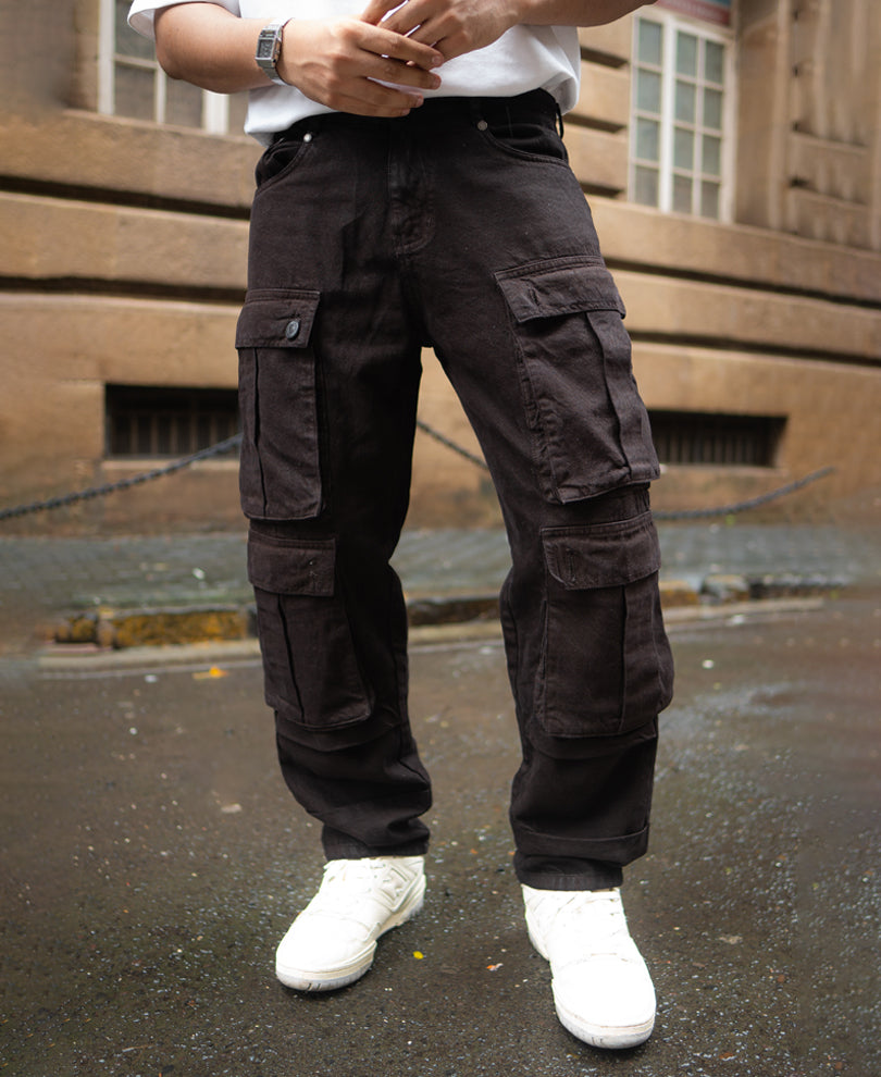Dark Brown Cargo Jeans – Casual Style, with a Twist