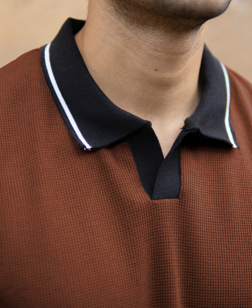 Brown Contrast Collar T-Shirt
