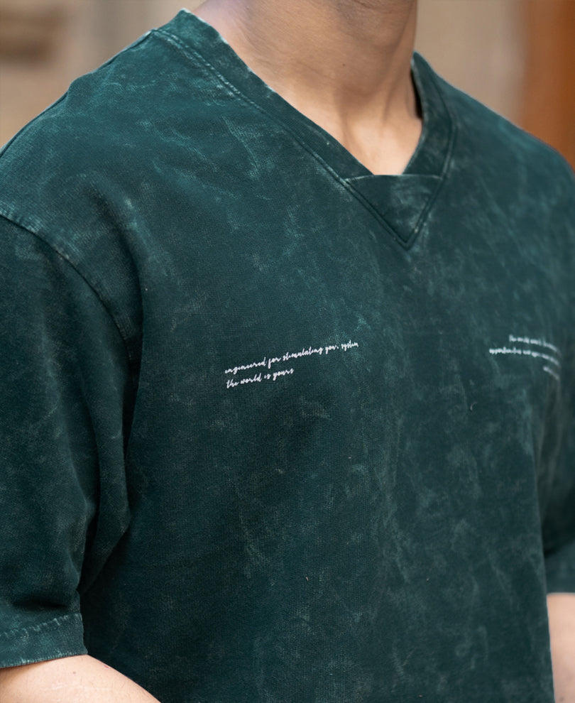 T-Shirt Oversize Fit Half Sleeve V Neck.