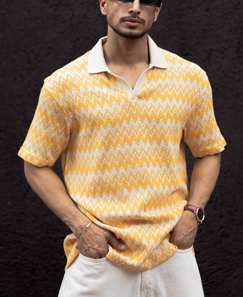 Off White and Yellow Regular Fit Half Sleeves T Shirt