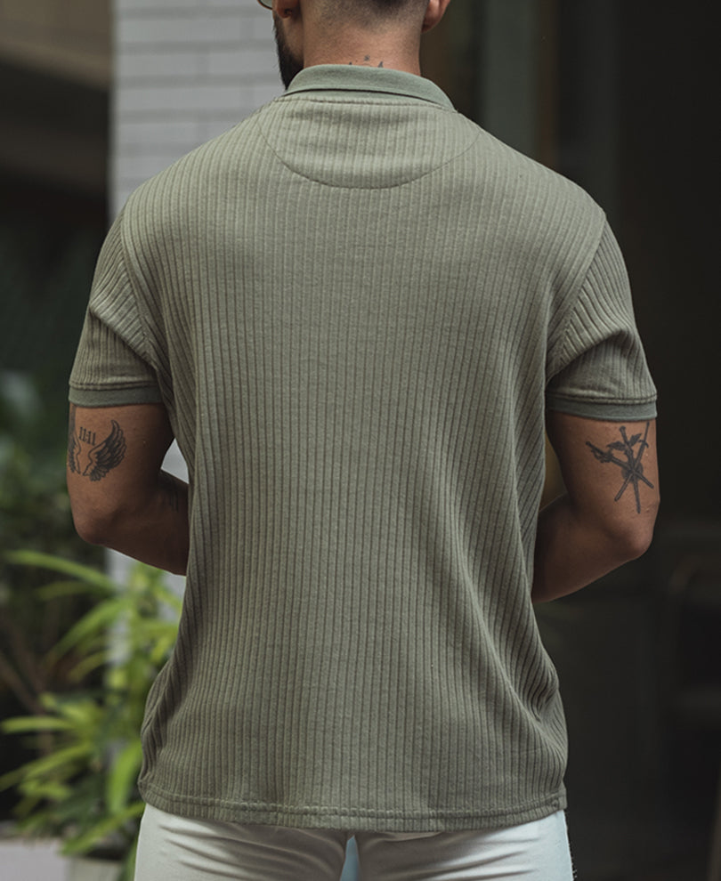 Green Solid Structured Regular Fit Half Sleeve T-Shirt