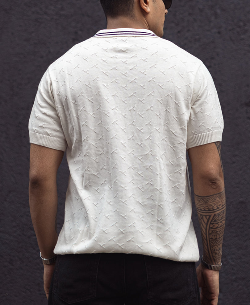 White Structured Regular Fit Half Sleeves Zipper T Shirt