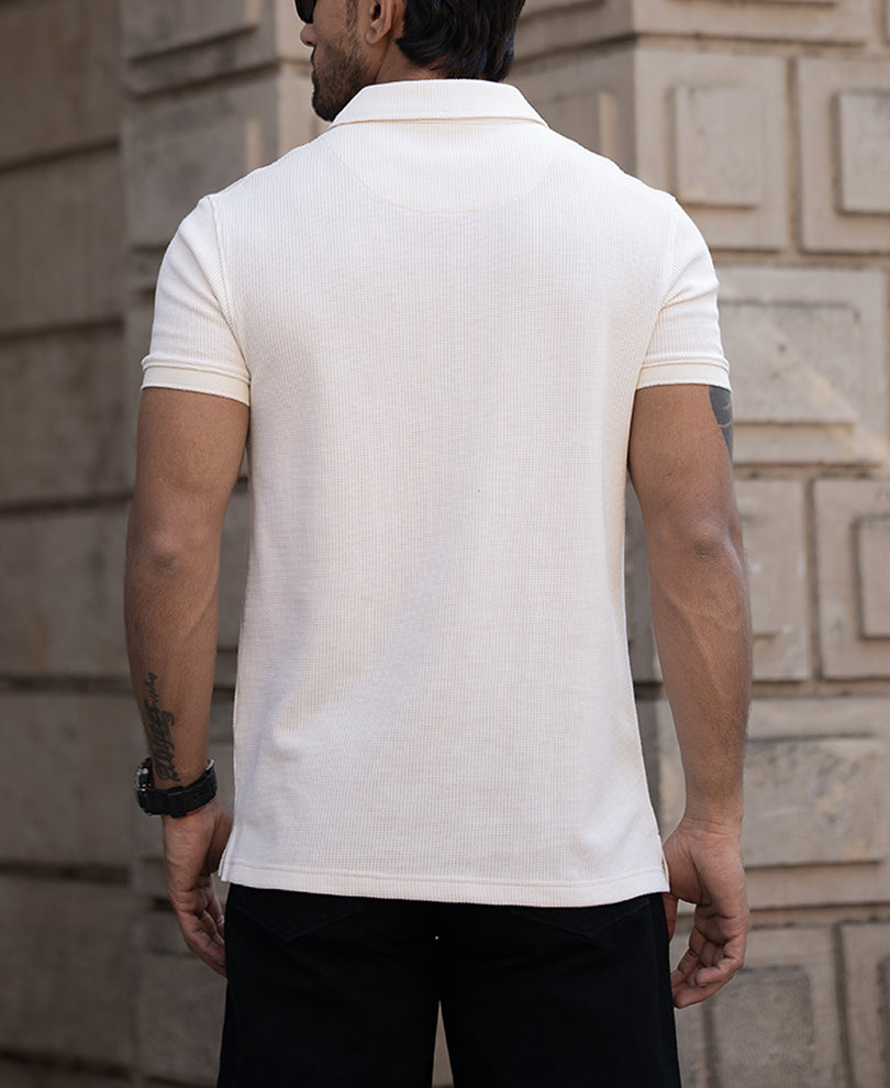 Off-White Half Sleeves Regular Fit Structured T-Shirt
