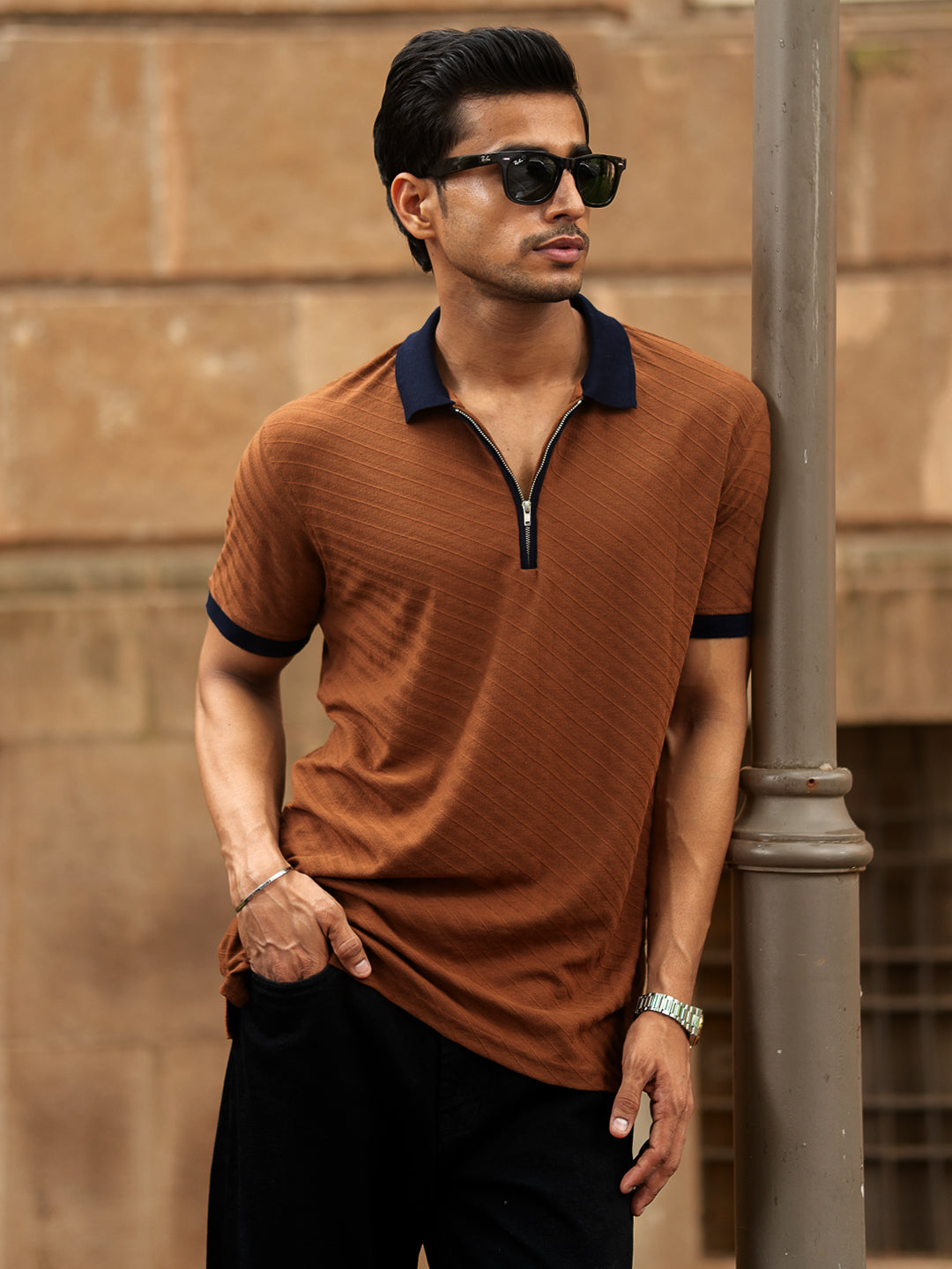 Dark Tan Contrast Collar Zipper T-Shirt