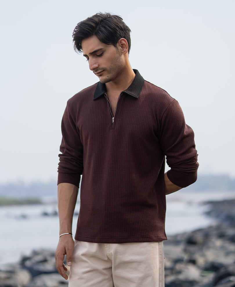 Brown Contrast Collar Structure T-Shirt