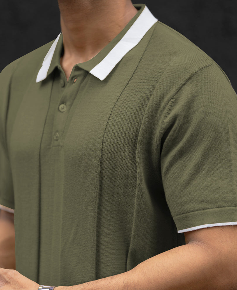 Green Regular Fit Half Sleeves T-Shirt