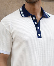 Off-White Contrast Collar T-Shirt