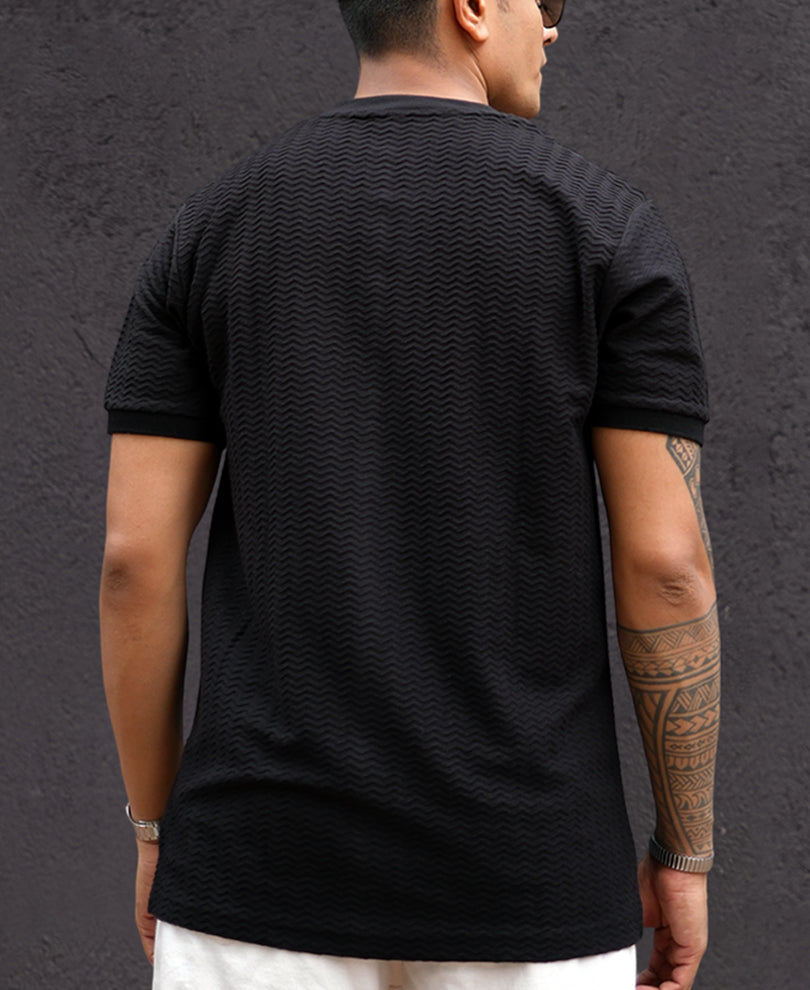 Black Structured Regular Fit Half Sleeves T Shirt