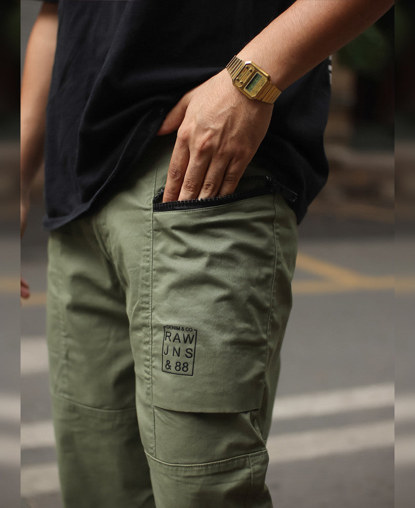 Olive Green Zipped Pocket Cargo Pant