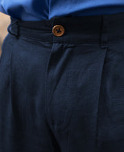Navy Linen Pant.