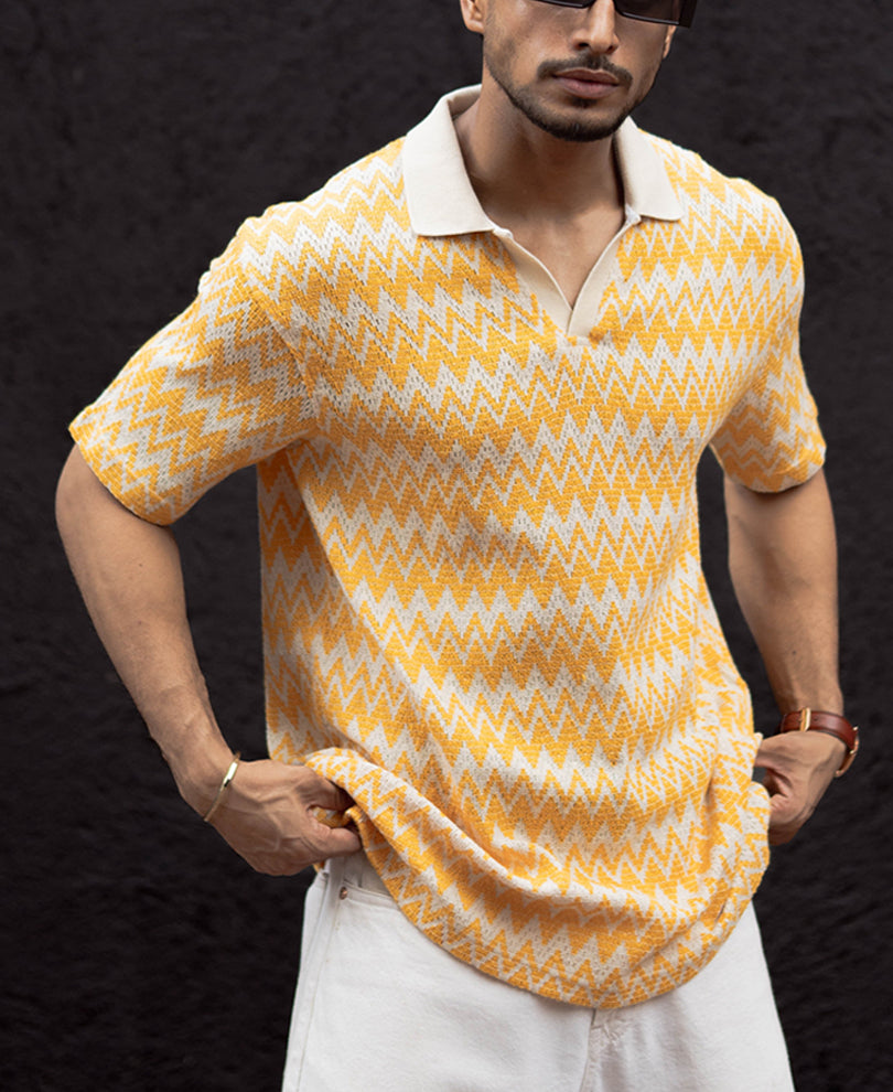 Off White and Yellow Regular Fit Half Sleeves T Shirt