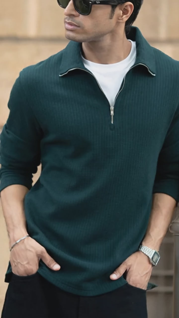 Load video: Pine Structured Zipper T-Shirt