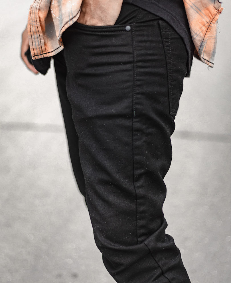 Black Basic Jeans